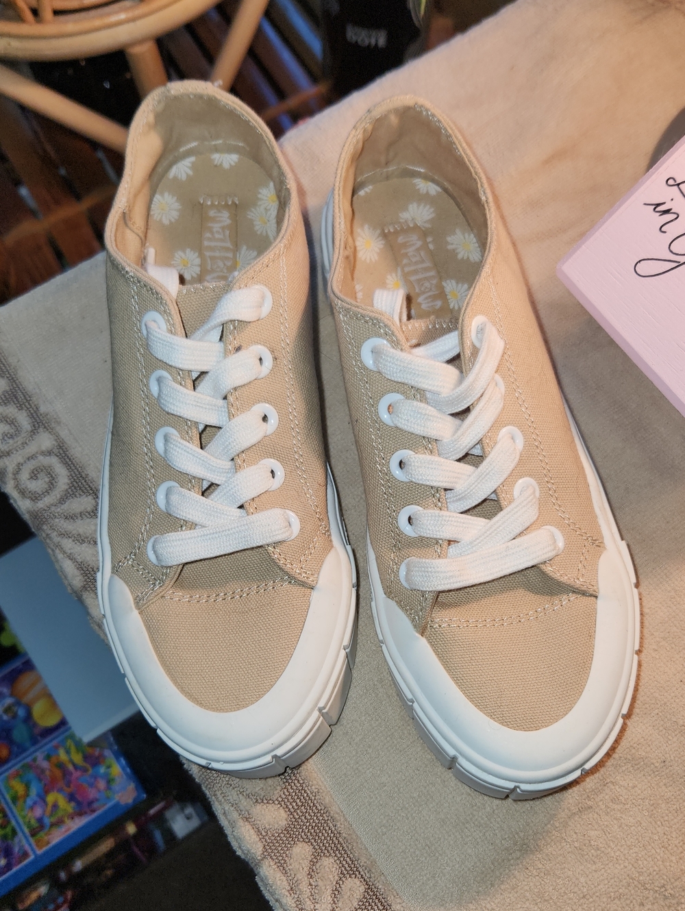 Mad Love Sneakers